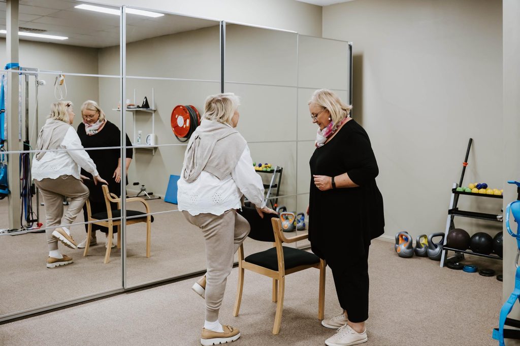 aged care physiotherapy mobility balance